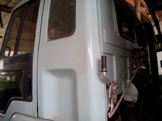 (ปิดการขายแล้วคับเสี่ยวุธ จ.น่าน )6ล้อดั้มอีซูสุ 145   แรงม้า ยาง900''  รถสวย  พร้อมใช้งาน  เล่มติดมือ.. ราคาต่อรองได้จ้า