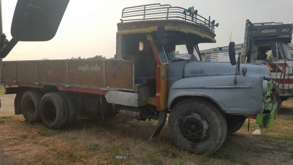 รกสิบล้อหัวยาว isuzu เครื่อง ร็อค 6BG1 175แรง เบรกจิฟฟี่พวงมาลัยเพาเวอร์ ช่วงล่างใหญ่มิตซู เพลาเดียว ภาษีไม่ขาด เล่มทะเบียนชุดโอนครบ