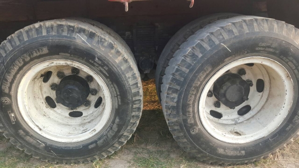 รกสิบล้อหัวยาว isuzu เครื่อง ร็อค 6BG1 175แรง เบรกจิฟฟี่พวงมาลัยเพาเวอร์ ช่วงล่างใหญ่มิตซู เพลาเดียว ภาษีไม่ขาด เล่มทะเบียนชุดโอนครบ