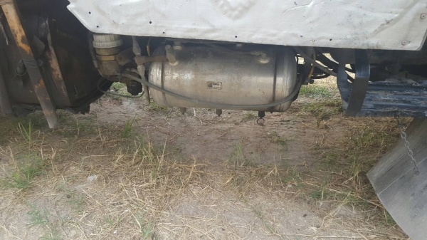 รกสิบล้อหัวยาว isuzu เครื่อง ร็อค 6BG1 175แรง เบรกจิฟฟี่พวงมาลัยเพาเวอร์ ช่วงล่างใหญ่มิตซู เพลาเดียว ภาษีไม่ขาด เล่มทะเบียนชุดโอนครบ