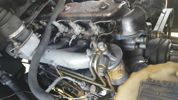 รกสิบล้อหัวยาว isuzu เครื่อง ร็อค 6BG1 175แรง เบรกจิฟฟี่พวงมาลัยเพาเวอร์ ช่วงล่างใหญ่มิตซู เพลาเดียว ภาษีไม่ขาด เล่มทะเบียนชุดโอนครบ