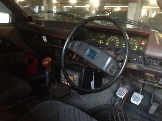 ขาย  TOYOTA TE71 LIFTBACK ปี 81