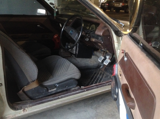 ขาย  TOYOTA TE71 LIFTBACK ปี 81