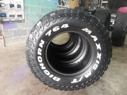 ขายยาง MAXSIS 764 MT 265/75/16 ดอกเยอะ ขายยาง MAXSIS 764 MT 265/75/16 ดอกเยอะ