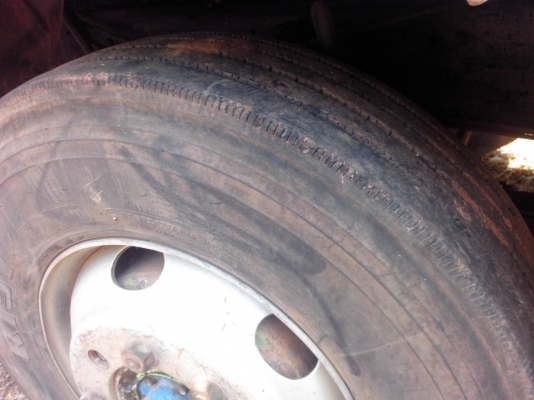 HINO PROFIA FR 260 HP EK100 สิบล้อดั๊มพ์ 2 เพลา กระบะดั๊มพ์เหล็ก 12 ตันคอกเกษตรสวยๆพร้อมบรรทุกพร้อมใช้งานได้เลยครับ ภายในห้องเก๋งสะอาดสวย แอร์เย็น พวงมาลัยเพาเวอร์ ระบบเบรคทริ๊ปฟี้ครบครัน เครื่องยนต์แรงดีแน่นดี ภายนอกมีระบบลากพ่วงครบพร้อม ช่วงล่างคัชซีไม่