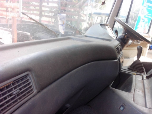 HINO PROFIA FR 260 HP EK100 สิบล้อดั๊มพ์ 2 เพลา กระบะดั๊มพ์เหล็ก 12 ตันคอกเกษตรสวยๆพร้อมบรรทุกพร้อมใช้งานได้เลยครับ ภายในห้องเก๋งสะอาดสวย แอร์เย็น พวงมาลัยเพาเวอร์ ระบบเบรคทริ๊ปฟี้ครบครัน เครื่องยนต์แรงดีแน่นดี ภายนอกมีระบบลากพ่วงครบพร้อม ช่วงล่างคัชซีไม่