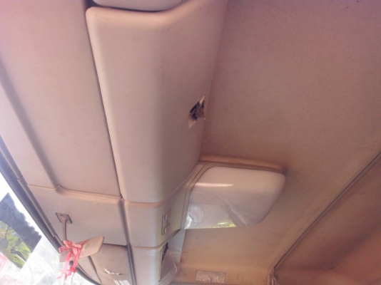 HINO PROFIA FR 260 HP EK100 สิบล้อดั๊มพ์ 2 เพลา กระบะดั๊มพ์เหล็ก 12 ตันคอกเกษตรสวยๆพร้อมบรรทุกพร้อมใช้งานได้เลยครับ ภายในห้องเก๋งสะอาดสวย แอร์เย็น พวงมาลัยเพาเวอร์ ระบบเบรคทริ๊ปฟี้ครบครัน เครื่องยนต์แรงดีแน่นดี ภายนอกมีระบบลากพ่วงครบพร้อม ช่วงล่างคัชซีไม่