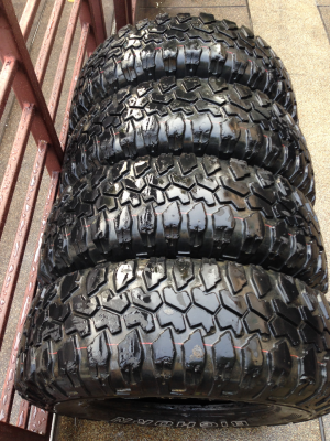 ยาง Mud Maxxis 30 9.5 R15 พร้อมใช้งาน ราคาไม่แพง