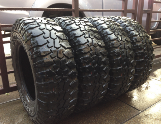 ยาง Mud Maxxis 30 9.5 R15 พร้อมใช้งาน ราคาไม่แพง