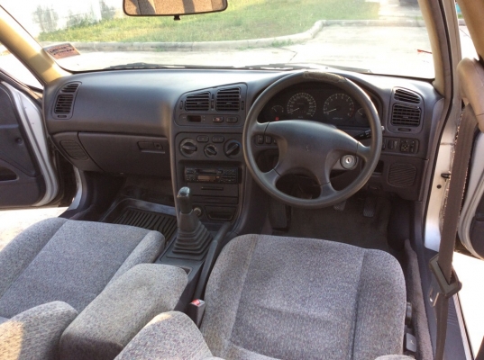 ขายรถ มิตซู อัลติมา ตัวท็อป ปี94 เครื่อง V6 24valve 2.0 เกียร์ธรรมดา ไฟฟ้าทั้งคัน ถายในสวยเดิมๆเบาะสวยสะอาด แอร์เย็นวิทยุมีพร้อม ตัวถังเดิมๆบางทั้งคันสีบางๆมีซีดบางชิ้น แม็กขอบ 15&quot; รถขับดีครับ พร้อมใช้ ภาษี59 ขายถูกครับ