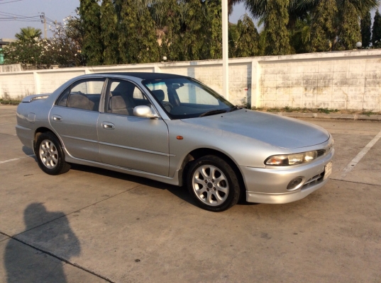 ขายรถ มิตซู อัลติมา ตัวท็อป ปี94 เครื่อง V6 24valve 2.0 เกียร์ธรรมดา ไฟฟ้าทั้งคัน ถายในสวยเดิมๆเบาะสวยสะอาด แอร์เย็นวิทยุมีพร้อม ตัวถังเดิมๆบางทั้งคันสีบางๆมีซีดบางชิ้น แม็กขอบ 15&quot; รถขับดีครับ พร้อมใช้ ภาษี59 ขายถูกครับ