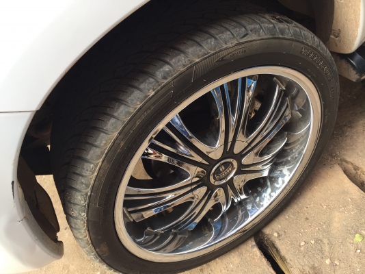 Toyota Vigo 2.5champ auto ปี56 แมกยางใหม่ขอบ22 ป้ายประมูล รถสวยจัดมือ1ป้ายแดง