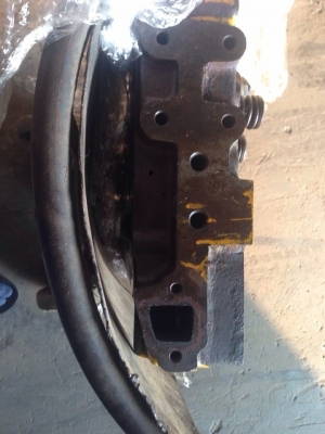 ขายฝาสูบรถแทรกเตอร์ D-5-D  43-V หัวแชมเมอร์ ฝาบาง ฝานอกสภาพสวยมาก ขายพร้อมฝาครอบวาวกระเดื่องวาว