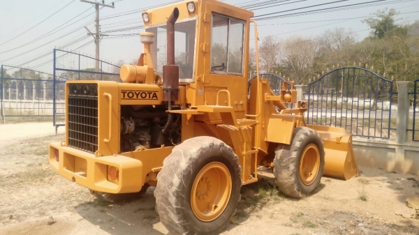 TOYOTA S58-11รถตักสภาพดีมากพร้อมใช้