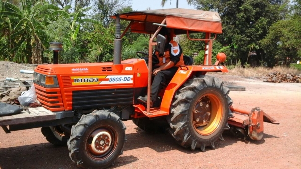 รถไถเลดอง3605แรงสภาพดีพร้อมโรตารี