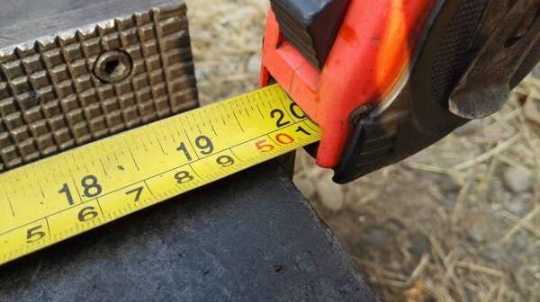 *** Sold *** ปากกายักษ์ฐานปรับองศา ขนาด 20" ยาว 30" ตัวใหญ่แข็งแรง สภาพสวยปากคม หนักแน่นพร้อมใช้งาน.