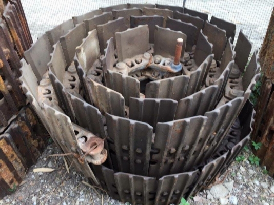 โซ่พร้อมใบเก่า kobelco sk120-3-5 ใบยาว 50 ซม เส้นละ 38,000 โซ่พร้อมใบเก่า kobelco sk120-3-5 ใบยาว 50 ซม เส้นละ 38,000