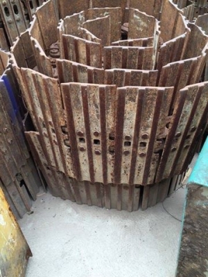 โซ่พร้อมใบเก่านอกญี่ปุ่น komatsu pc60-6-7