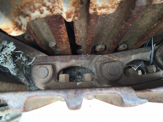 โซ่พร้อมใบเก่า komatsu pc120-1-3 เส้นละ 30,000 โซ่พร้อมใบเก่า komatsu pc120-1-3 เส้นละ 30,000