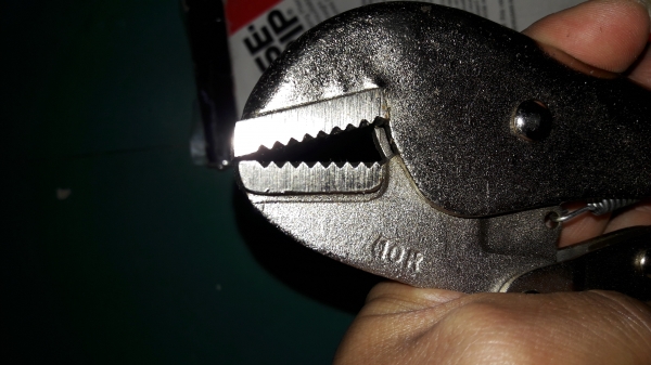 ขายคีมล็อกVISE-GRIP 10R Made in USA.งานเก่าเก็บยี่สิบกว่าปี ขายคีมล็อกVISE-GRIP 10R Made in USA.งานเก่าเก็บยี่สิบกว่าปี