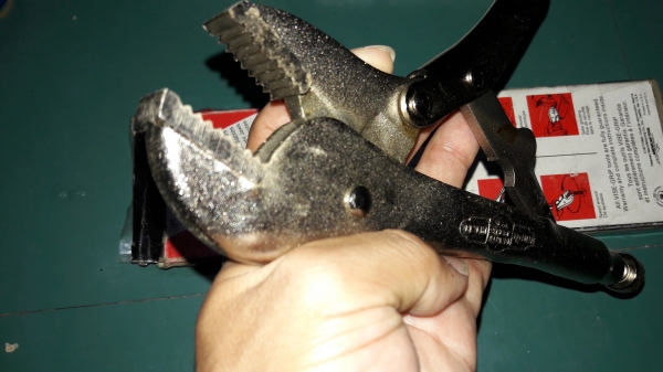 ขายคีมล็อกVISE-GRIP 10R Made in USA.งานเก่าเก็บยี่สิบกว่าปี ขายคีมล็อกVISE-GRIP 10R Made in USA.งานเก่าเก็บยี่สิบกว่าปี