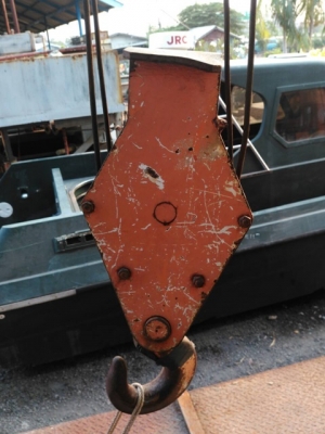 00