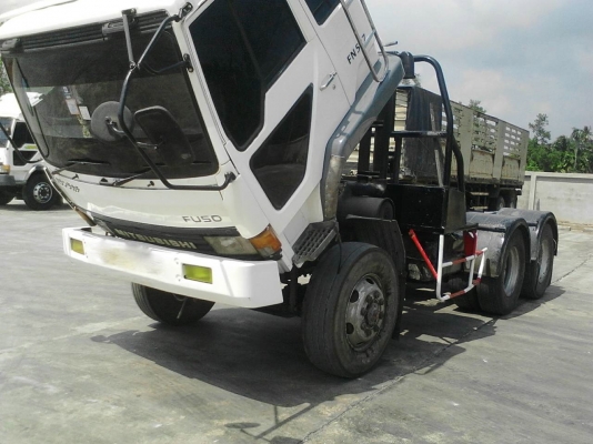 รถมิตซู 10 ล้อ หัวลาก FN527 - 225  แรงม้า.  ปี 40.  ( มี ขาย 3 หัว. )    สนใจติดต่อ  081 - 6079515