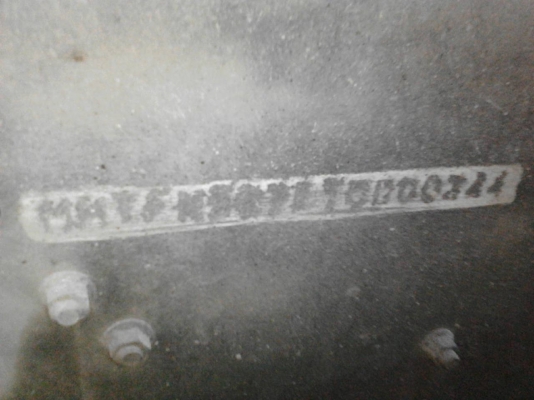 รถมิตซู 10 ล้อ หัวลาก FN527 - 225  แรงม้า.  ปี 40.  ( มี ขาย 3 หัว. )    สนใจติดต่อ  081 - 6079515