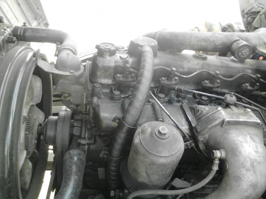 รถมิตซู 10 ล้อ หัวลาก FN527 - 225  แรงม้า.  ปี 40.  ( มี ขาย 3 หัว. )    สนใจติดต่อ  081 - 6079515