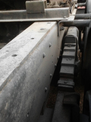 รถมิตซู 10 ล้อ หัวลาก FN527 - 225  แรงม้า.  ปี 40.  ( มี ขาย 3 หัว. )    สนใจติดต่อ  081 - 6079515