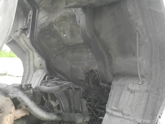 รถมิตซู 10 ล้อ หัวลาก FN527 - 225  แรงม้า.  ปี 40.  ( มี ขาย 3 หัว. )    สนใจติดต่อ  081 - 6079515