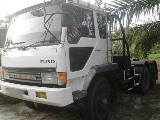 รถมิตซู 10 ล้อ หัวลาก FN527 - 225  แรงม้า.  ปี 40.  ( มี ขาย 3 หัว. )    สนใจติดต่อ  081 - 6079515