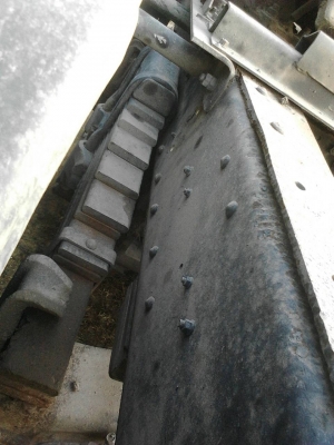 รถมิตซู 10 ล้อ หัวลาก FN527 - 225  แรงม้า.  ปี 40.  ( มี ขาย 3 หัว. )    สนใจติดต่อ  081 - 6079515