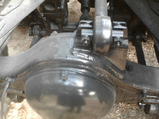 รถมิตซู 10 ล้อ หัวลาก FN527 - 225  แรงม้า.  ปี 40.  ( มี ขาย 3 หัว. )    สนใจติดต่อ  081 - 6079515