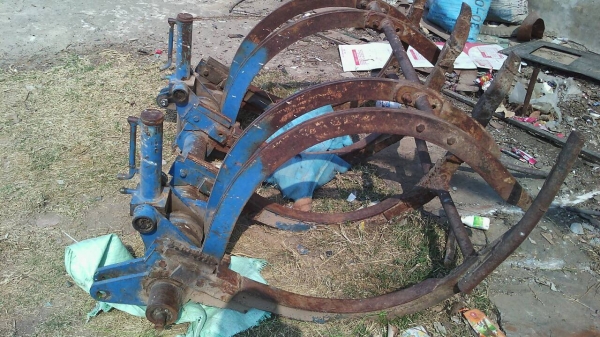 ขายรถไถฟอร์ด 6600T1 ติดที่ตัก อุปกรณ์เพิ่ม ที่คีบอ้อยแถม