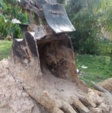 KOBELCO K903 SK 60 เอกสารใบอินวอย ภายในเก๋งแอร์เย็น สะอาดสวย คอนโทรลง่ายใช้งานสะดวก เครื่องยนต์เดิมๆแรงดีทำงานได้เร็วปกติดีครับ ภายนอกบอดี้สวย ช่วงล่างเต็มดี เฟรมสองข้างไม่มีผุ โรลเลอร์โซ่ใบแทรกสภาพดีประมาณ 60\% พร้อมทำงานได้เลย ราคาต่อรองได้ครับ