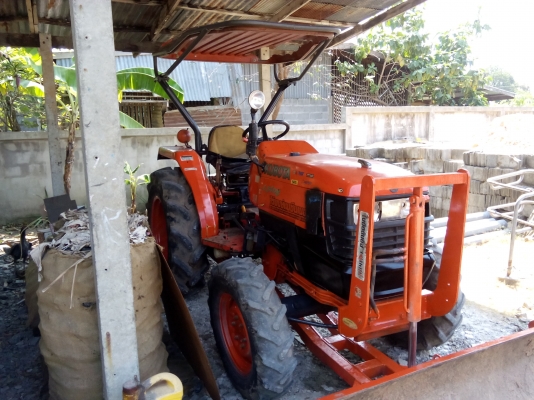 ขายคูโบต้า 34 แรง พร้อม ดันหน้า พาน 4 เล่มพร้อม