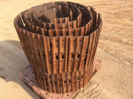 ขายแทรคเหล็ก ใช้กับ รถขุด HITACHI EX100/120 นำเข้าจากญี่ปุ่น ติดต่อ 081-2990958/089-8368497 (เจ้าของขายเอง)