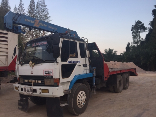 ขายรถบรรทุก 10 ล้อเทรลเลอร์ MITSUBISHI FN527 ติดเครนทานาโน่ 3 ตัน ราคา 880000