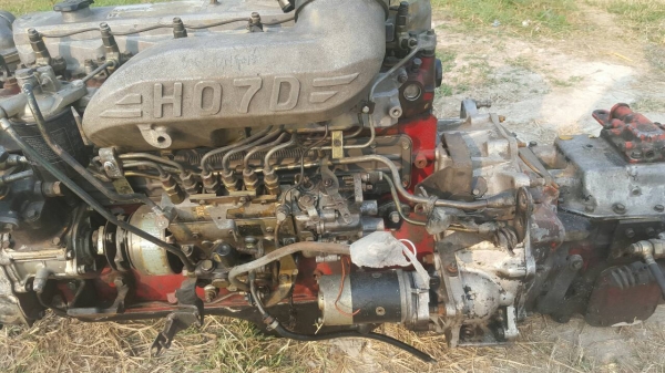 เครื่อง HO7D 195 แรง พร้อมเกียร์ HO 6 สปีด เครื่องดีไม่มีไอ เกียร์ไม่หลุดไม่หอน เอกสารลงเล่ม