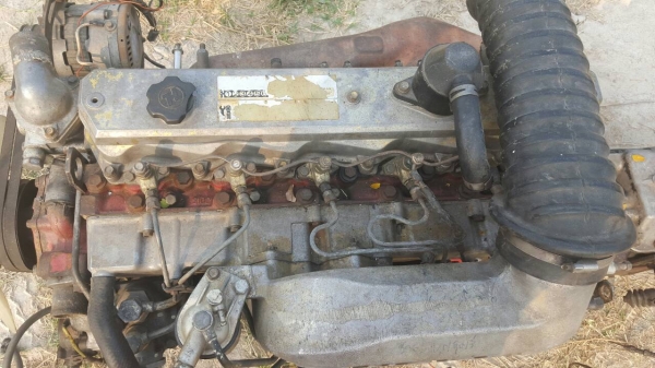 เครื่อง HO7D 195 แรง พร้อมเกียร์ HO 6 สปีด เครื่องดีไม่มีไอ เกียร์ไม่หลุดไม่หอน เอกสารลงเล่ม