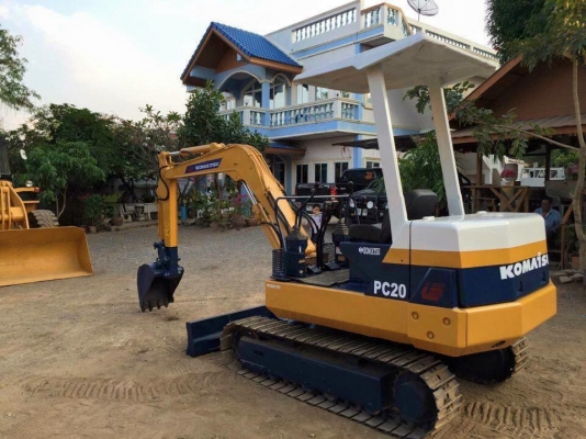 รถขุดเล็กแบ็คโฮ KOMATSU PC20-6 รถนอกแท้100\% มีใบอินวอยครบ รถขุดเล็กแบ็คโฮ KOMATSU PC20-6 รถนอกแท้100\% มีใบอินวอยครบ
