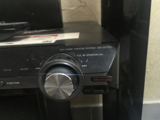 เครื่องเล่นโฮมเธียเตอร์ SONY DAY-DZ790K