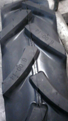 ยางตันหล่อดอกและยางลมหล่อดอก ยางใหม่ทุกขนาดทั้งยางตันและยางลมคร้า