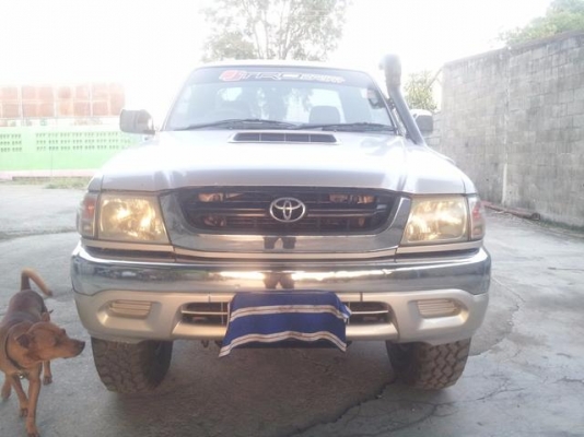 TOYOTA D4D 4x4   320000 ฿
