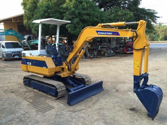 ขายรถขุดแบคโฮ KOMATSU Pc20-6 ขนาด Pc20  เครื่องแน่น ปั๊มแรง ระบบไว รถพร้อมใช้งาน เอกสารใบอินวอยครบ