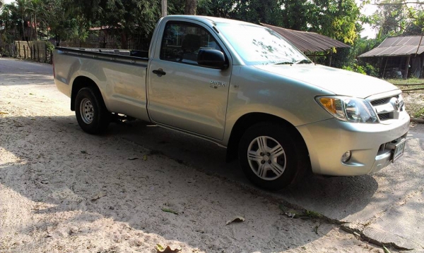 วีโก้ 2.5 คอมมอนเรลปี05 พร้อมใช้ วีโก้ 2.5 คอมมอนเรลปี05 พร้อมใช้