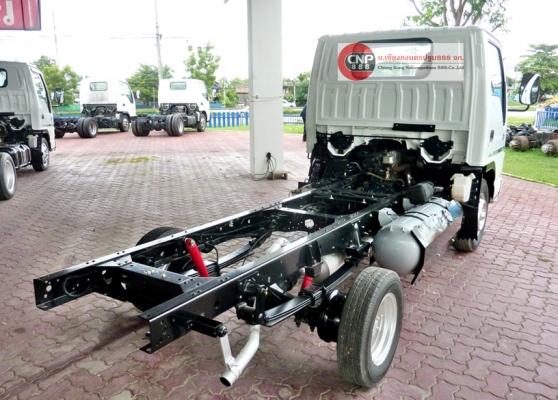 SK-79 ISUZU NKR การ์ตูน หัวครัชซี 4 ล้อ รถสวยสภาพพร้อมใชั