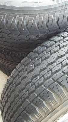 ขายยางพร้อมแม๊ก ออนนิว 2013 ขอบ17  265/55 โทร 0817368589