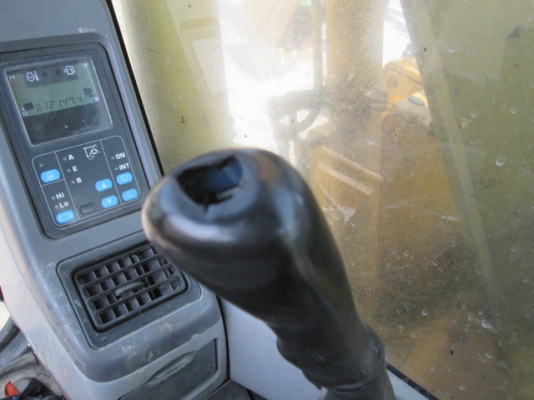 ขายรถขุด KOMATSU PC138US-2E1 มือสองใช้งานที่ไทยแล้ว สภาพสวย พร้อมใช้งาน ขายรถขุด KOMATSU PC138US-2E1 มือสองใช้งานที่ไทยแล้ว สภาพสวย พร้อมใช้งาน